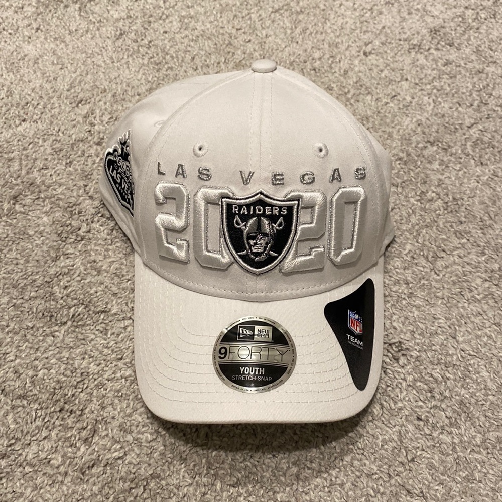 NEW ERA YOUTH 9FORTY LAS VEGAS RAIDERS INAUGURAL DRAFT ADJUSTABLE SNAP CAP